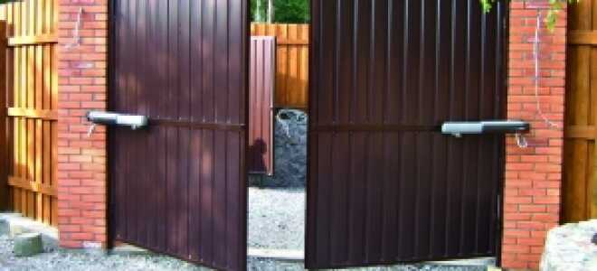 Какие ворота предпочесть – откатные или распашные