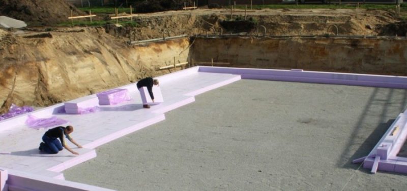 Монтаж утеплителя УШП