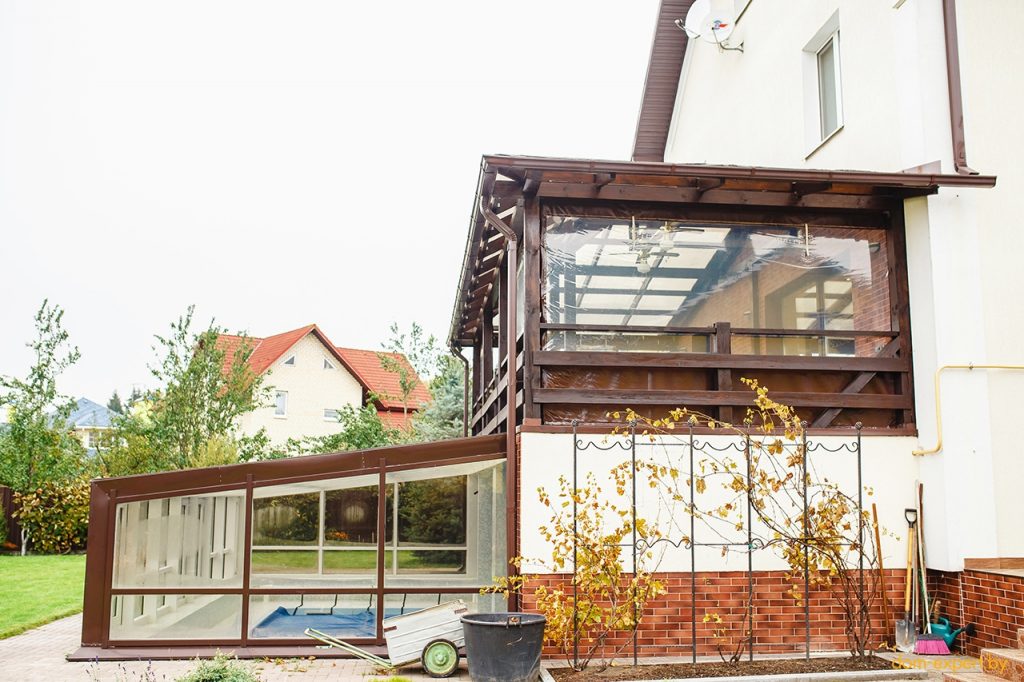 «Усё нармальна дома!». Теплое интервью в загородном доме Ларисы Грибалевой