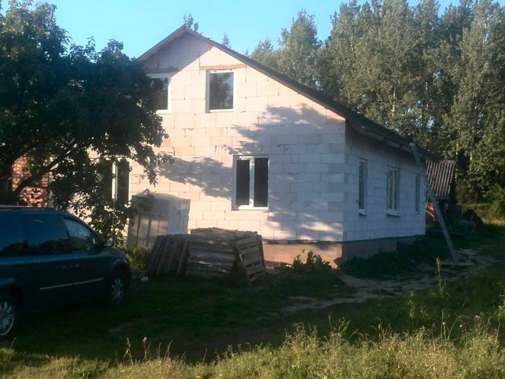 Дом, построенный «в одни руки». От проекта до внутренней отделки — за 7 месяцев и 11 000$